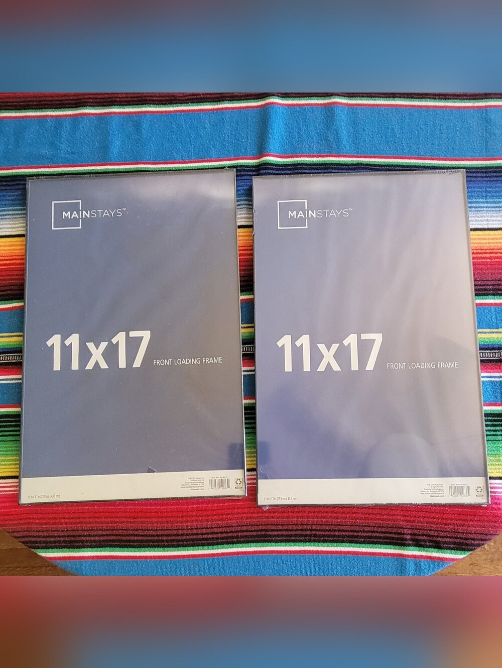 Mainstays 11x17 Front-Loading Display Frames - Set/2 NEW